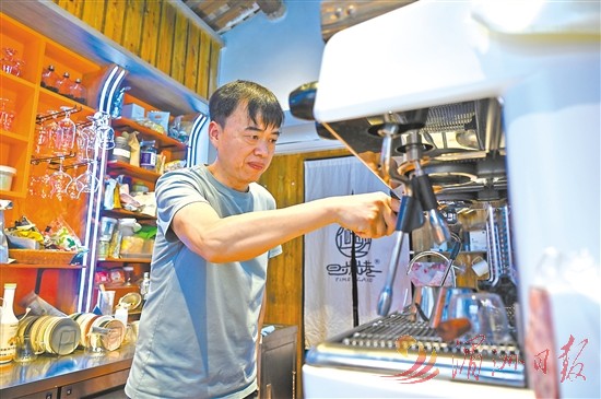 在现代咖啡香与书卷气中焕发新生麻将胡了模拟器试玩明代陈言故居(图2) 在现代咖啡香与书卷气中焕发新生麻将胡了模拟器试玩明代陈言故居(图2)